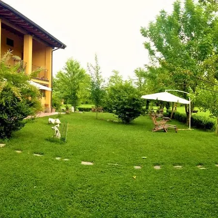 Agriturismo Macina Séjour à la ferme Castel Mella